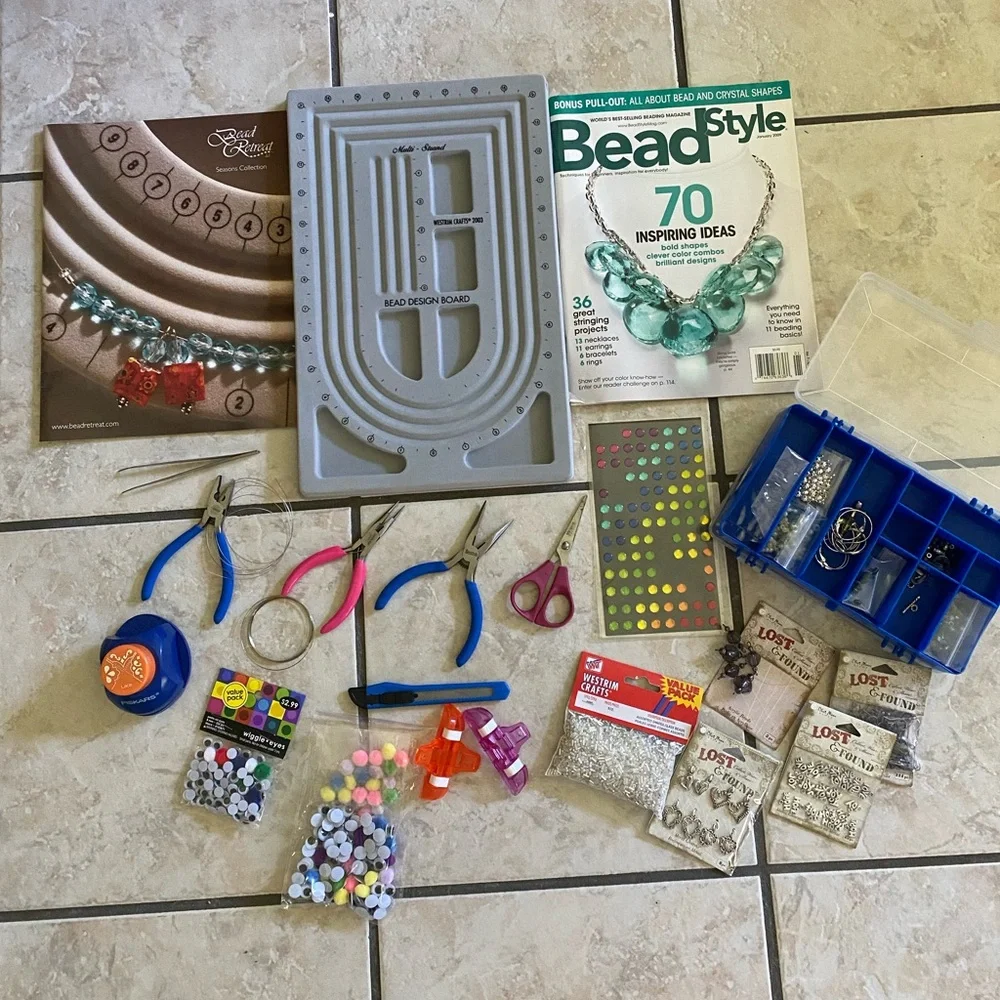 Crafting Supplies - Picture 1 of 6